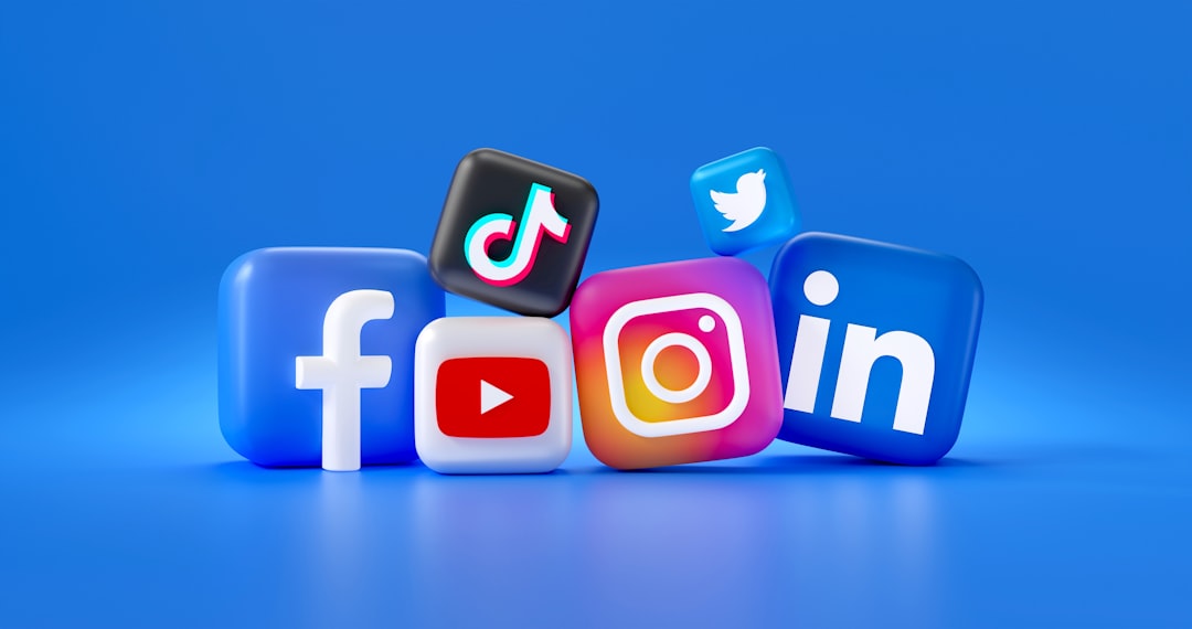 How Social Media Marketing Services Turn Followers Into Loyal Customers